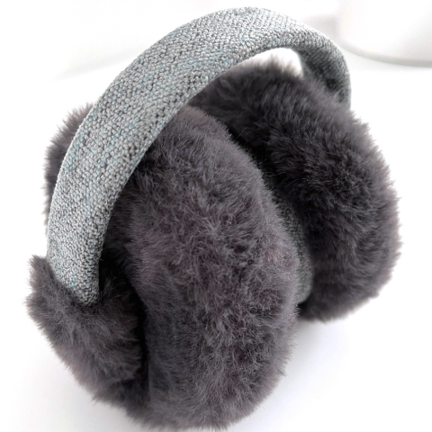 Qinux MuffiTherm heated earmuffs gallery image 2