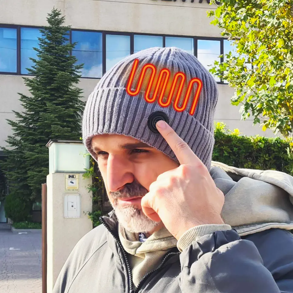 Qinux TechiHet heated beanie gallery image 3